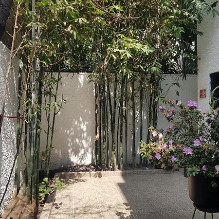 Отель Casa Maria Elena Condesa (Adults Only) Мехико Экстерьер фото