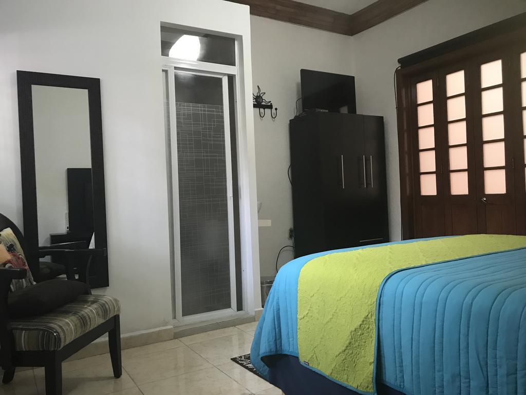 Отель Casa Maria Elena Condesa (Adults Only) Мехико Экстерьер фото